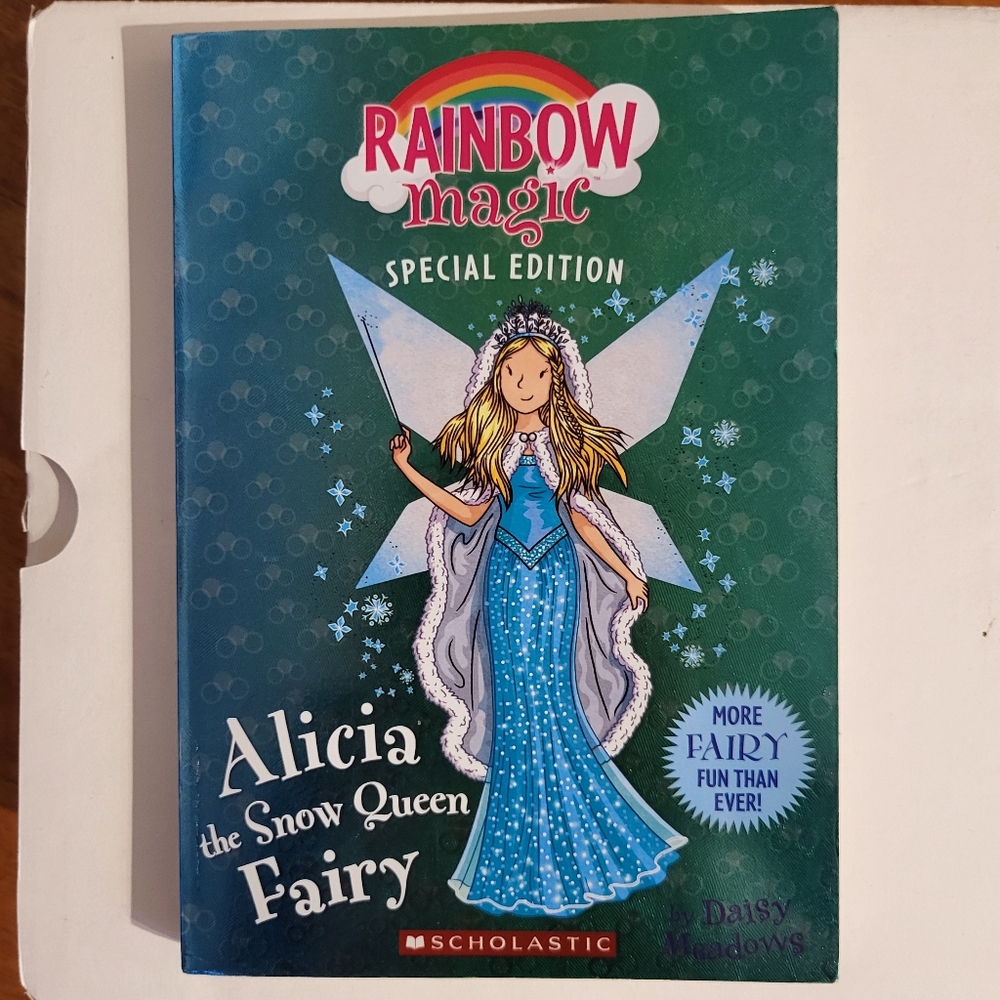 Rainbow Magic Special Edition Alicia the Snow Queen Fairy